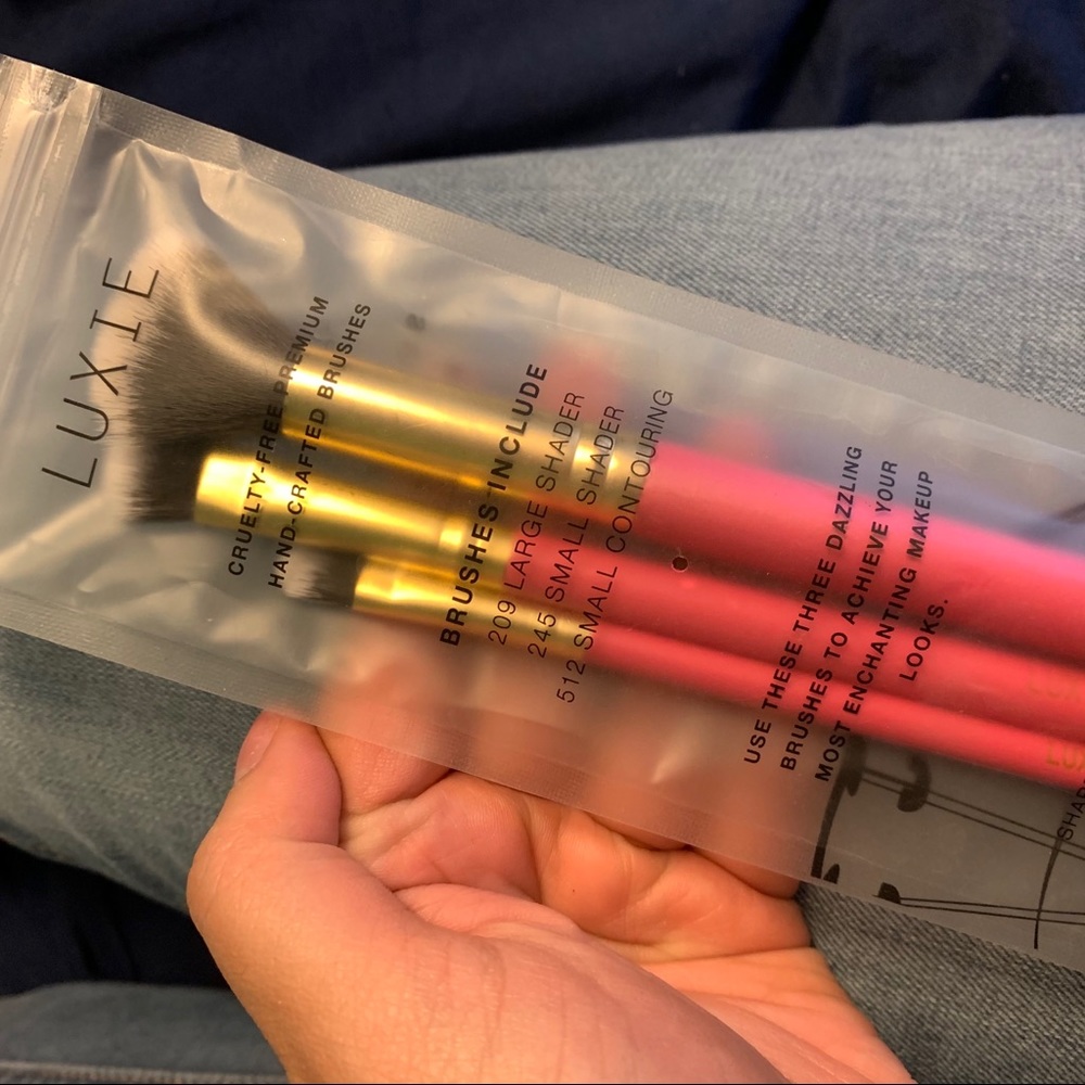 Luxie brushes